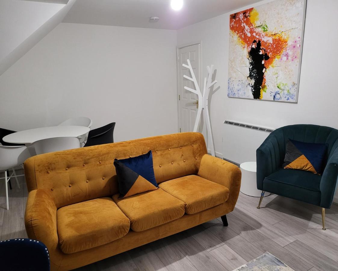Garland Modern 2 Bedroom Apartment With Parking London พลัมสเตด ภายนอก รูปภาพ