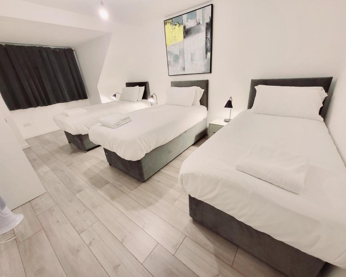 Garland Modern 2 Bedroom Apartment With Parking London พลัมสเตด ภายนอก รูปภาพ